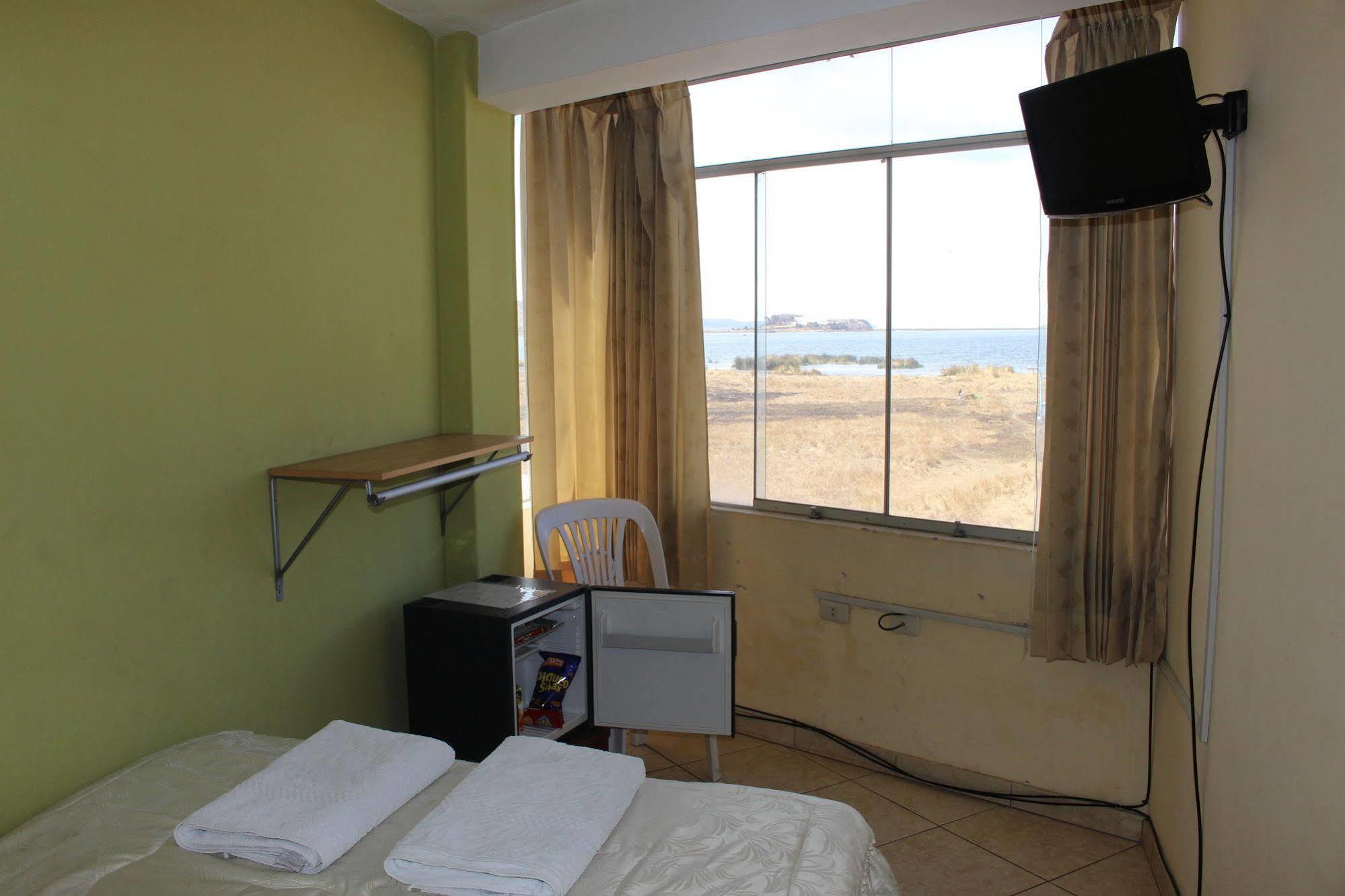 Posada De Percybal Lago Inn Puno Ngoại thất bức ảnh